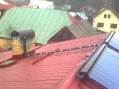 Solárne kolektory-trubicové:umiestnenie na šikmej streche.